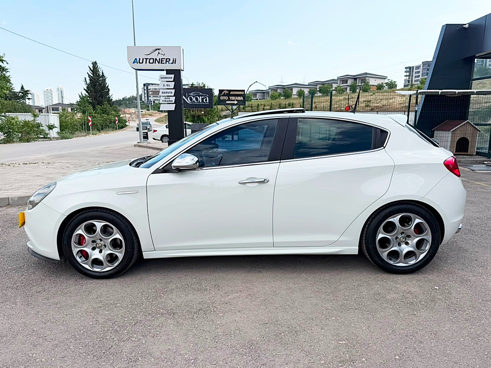 AUTONERJİ'DEN 2014 ALFA ROMEO GİULİETTA 1.4 TB MULTİAİR DİSTİNCT