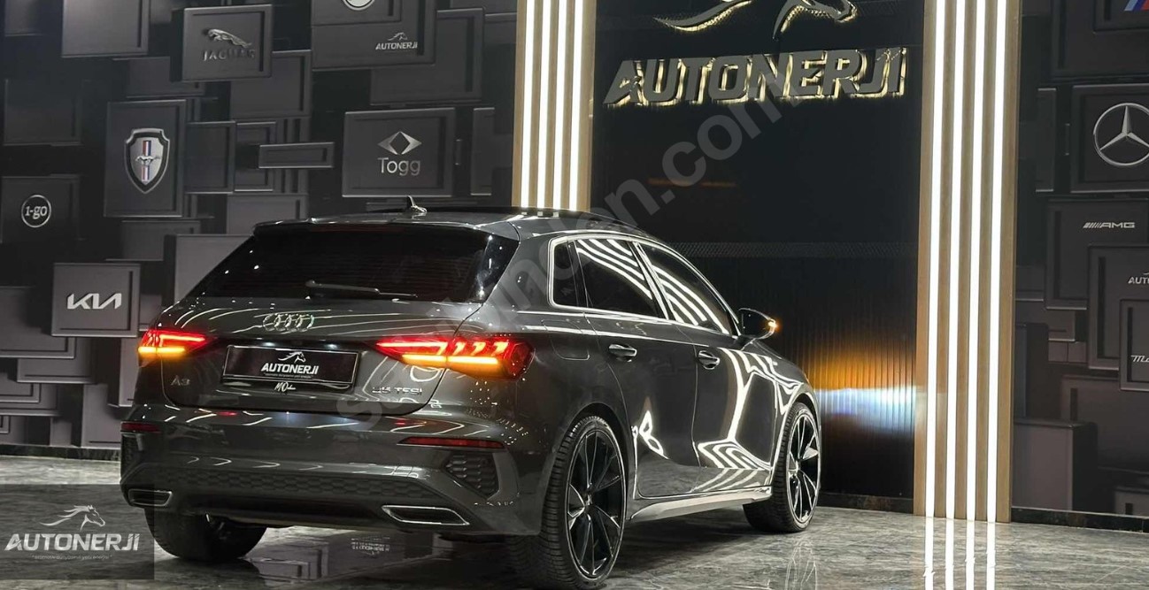 AUDİ A3 SPORTBACK S-LİNE 360 CAMERA HATASIZ