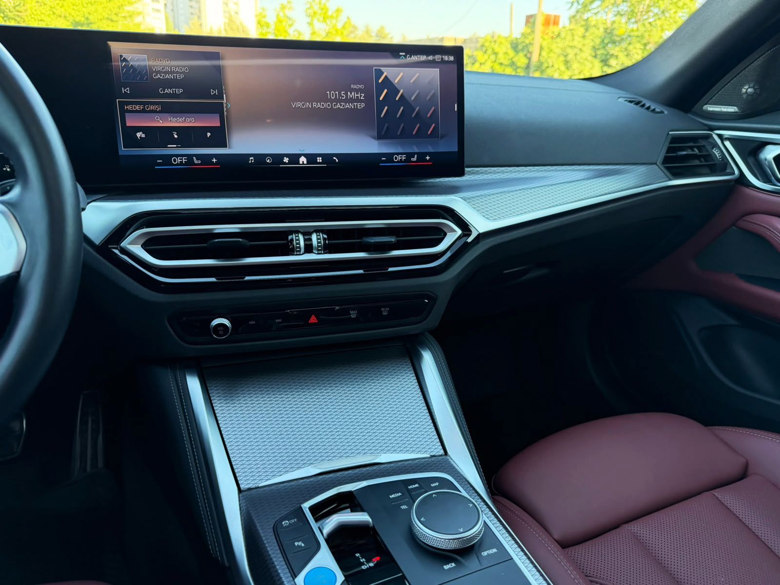 2023 BMW İ4 eDrive40 M SPORT HARMAN KIRMIZI DERİ