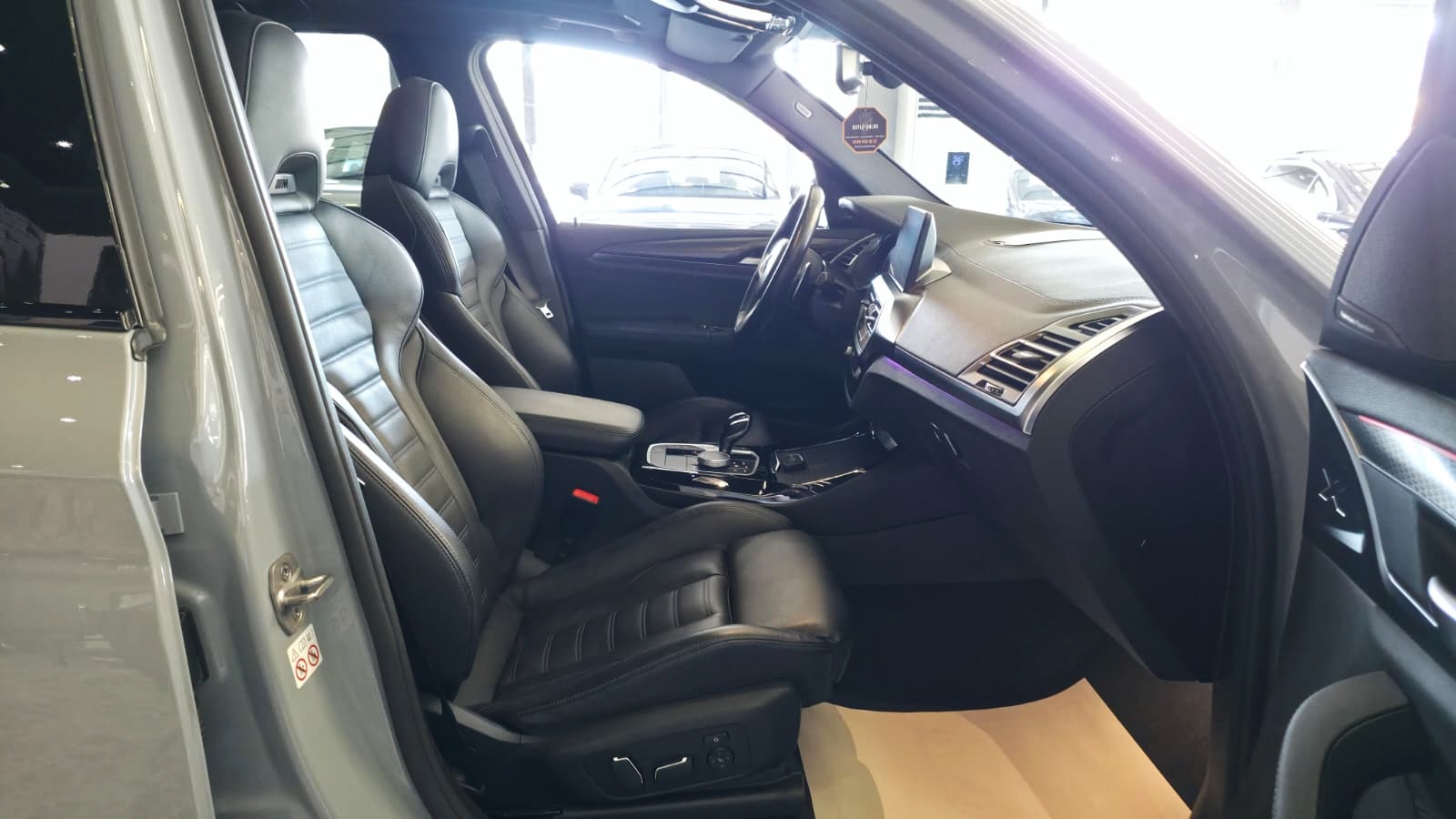 2024 BMW X3 M SPORT 50.th RECARO KOLTUK SHADOW