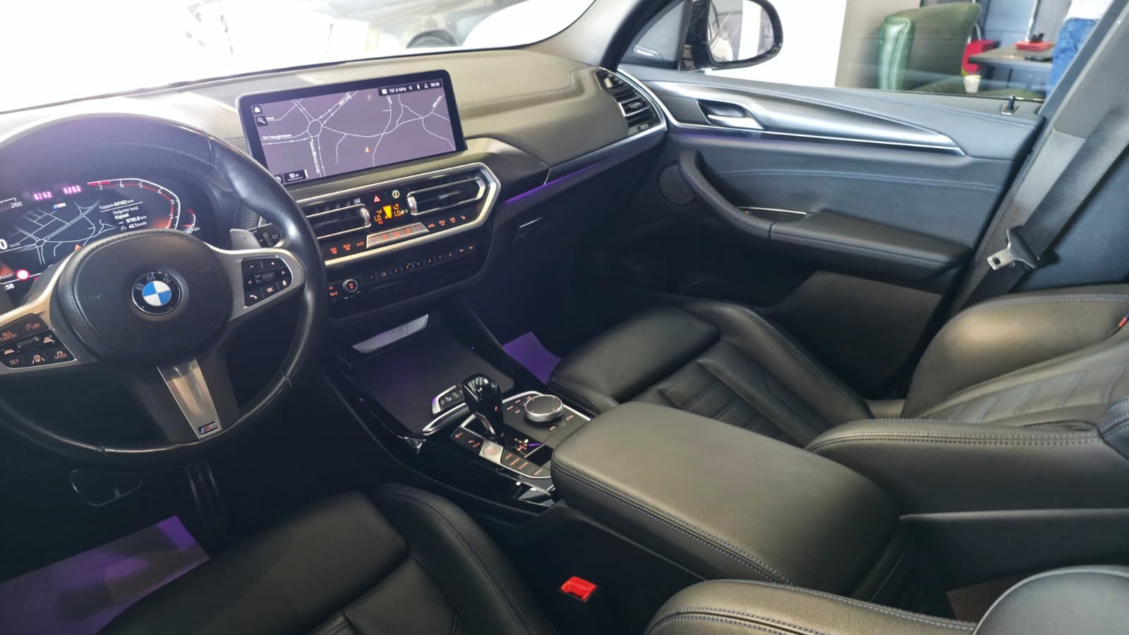2024 BMW X3 M SPORT 50.th RECARO KOLTUK SHADOW