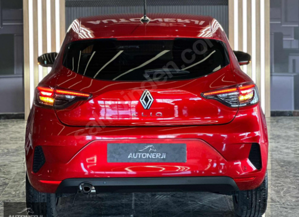 RENAULT CLİO 1.0TcCe EVOLUTİON BOYASIZ