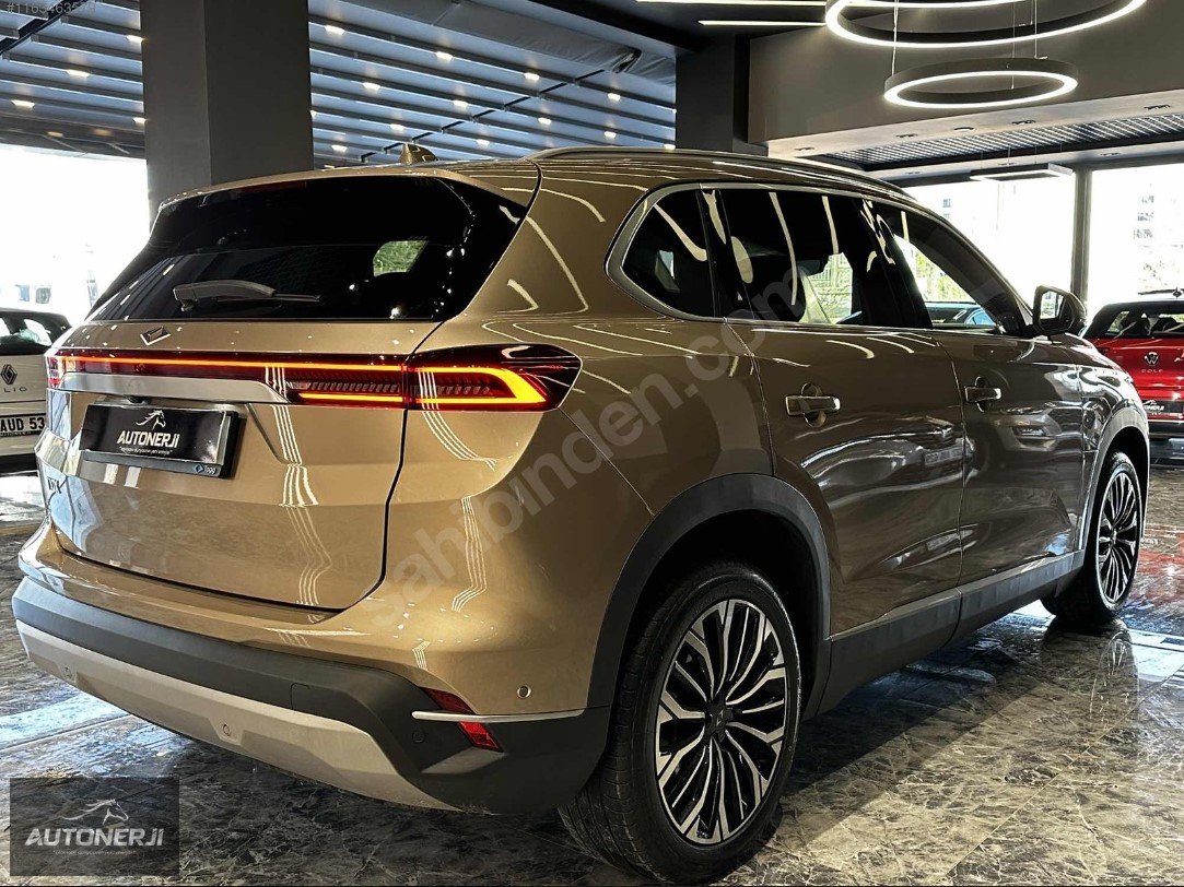 TOGG T10X V2 RWD STANDART MENZİL 218 HP