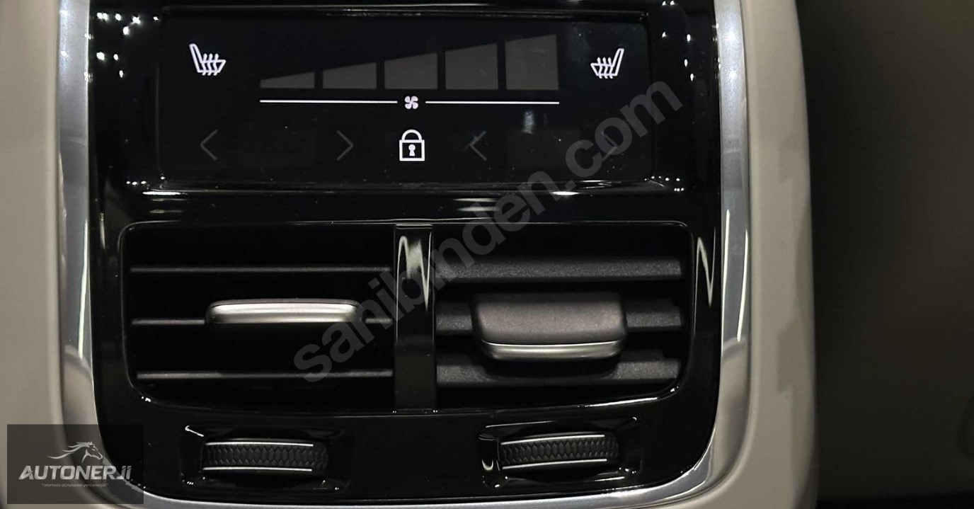 VOLVO S60 2.0 B5 PLUS DARK 4X4 250 HP 