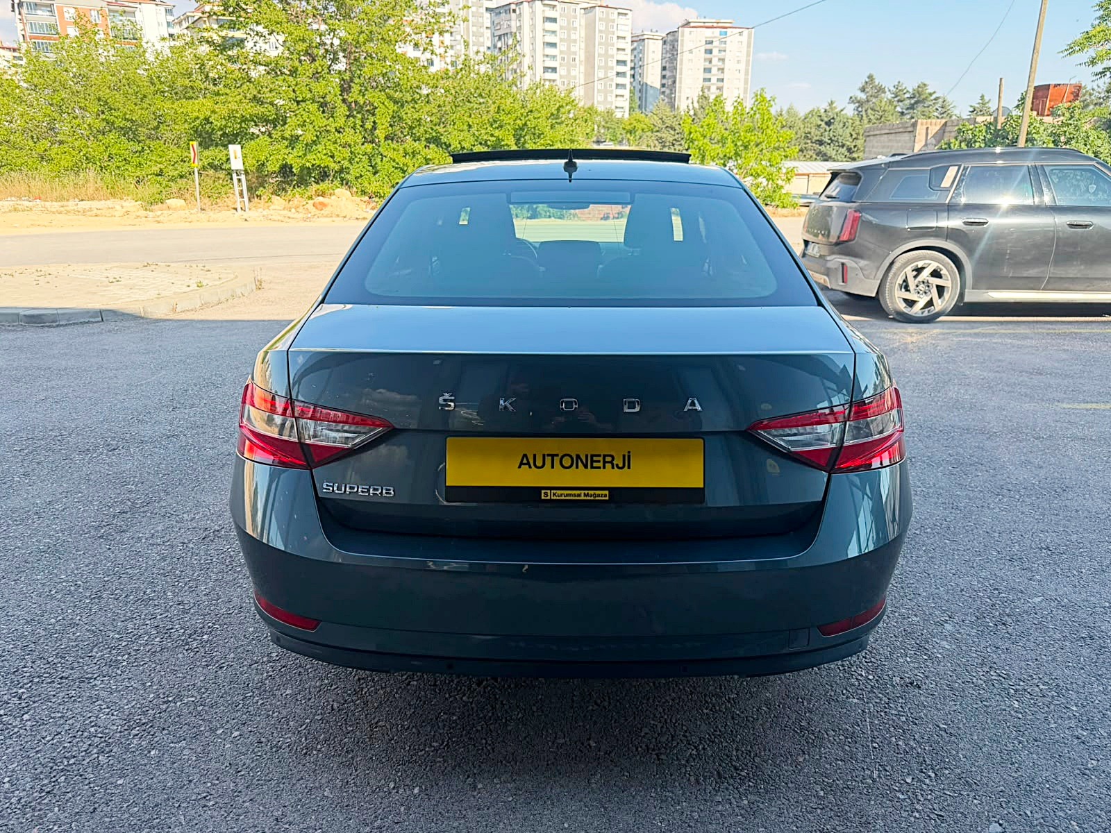 AUTONERJİ'DEN 2020 SKODA SUPERB 1.6 TDI ELİTE CAM TAVAN DSG